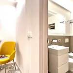 شقة Comfy 2 Bedrooms Near The *