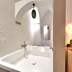 Comfy 2 Bedrooms Near The * أمالفي