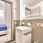 Comfy 2 Bedrooms Near The *