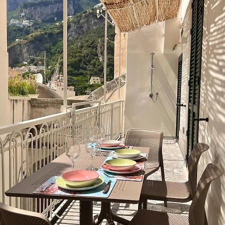 Comfy 2 Bedrooms Near The Amalfi