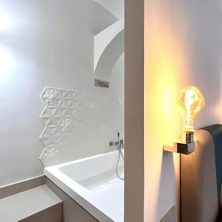 Comfy 2 Bedrooms Near The أمالفي