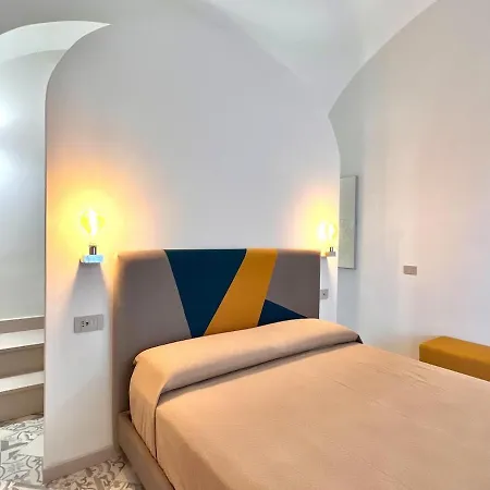 Comfy 2 Bedrooms Near The * أمالفي