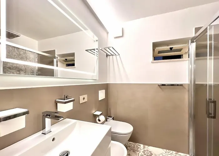 Comfy 2 Bedrooms Near The Lejlighed Amalfi