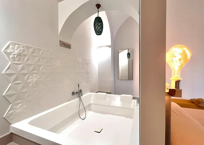 Comfy 2 Bedrooms Near The * Amalfi