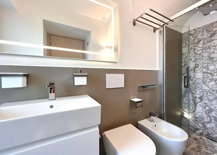 Apartman Comfy 2 Bedrooms Near The