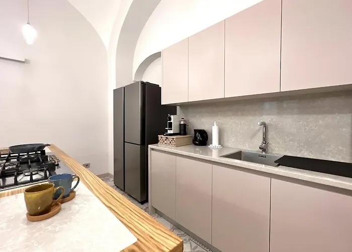 Apartman Comfy 2 Bedrooms Near The *